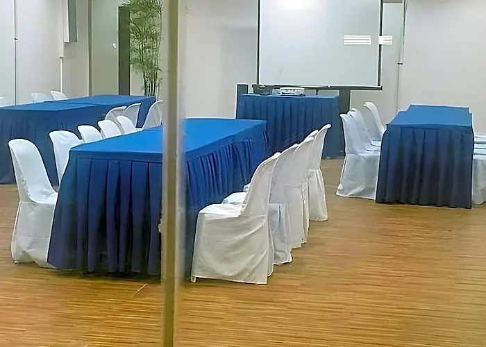 Sempre Premier Mactan Airport Hotel Mandaue City